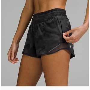 Lulu lemon and athletica hotty hot rose rose shorts size 8